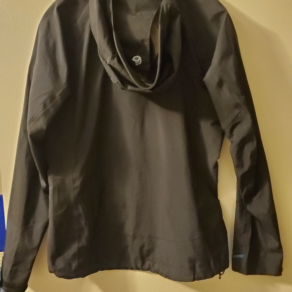 Mountain Hardware Hard Shell - Picture 2 of 4